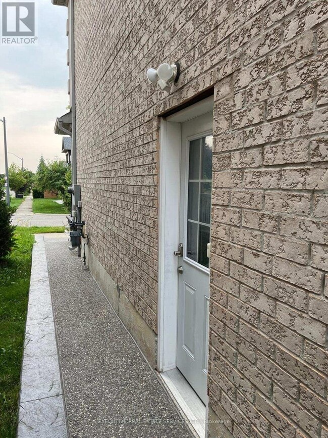 Building Photo - 5454 Tasha Dr