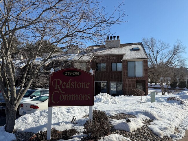 Foto del edificio - Professional Condo - Redstone Commons