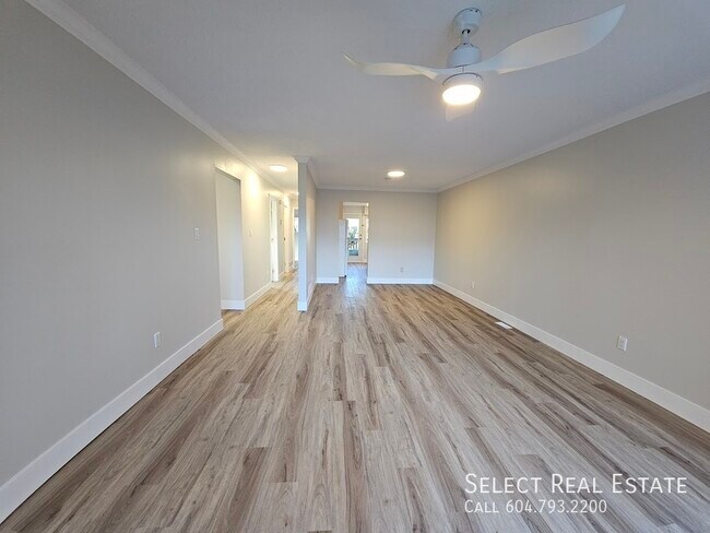 Photo du bâtiment - 9705 McNaught Rd