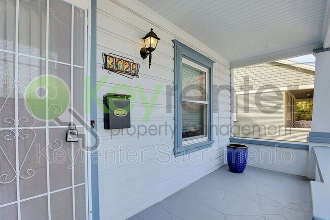 Foto del edificio - 3028 9th Ave