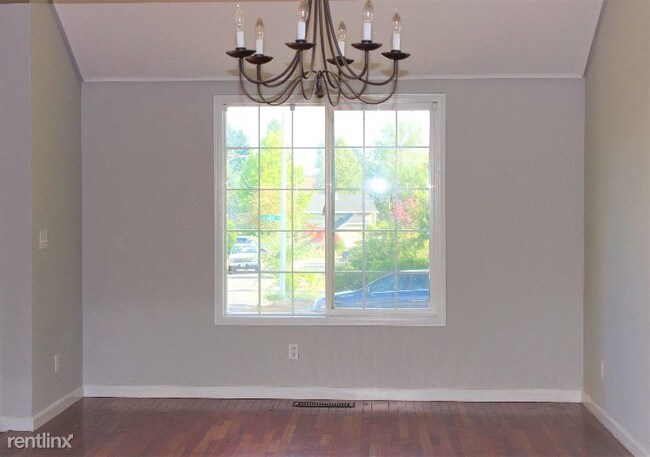 Foto del edificio - 4 br, 3 bath House - 6091 SE Green Ct