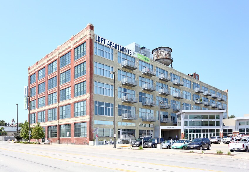Tiptop Apartments Als Omaha Ne The Tiptop Apartments