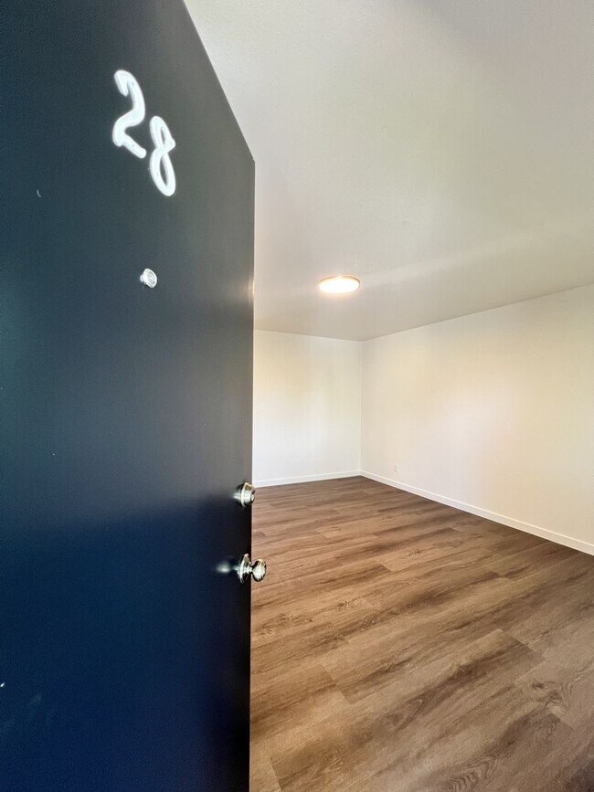 Foto del edificio - Avon, 16-32*