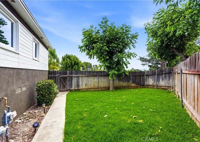 Foto del edificio - 4611 Willalee Ave