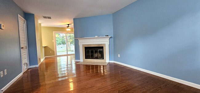 Wood-Burning Fireplace | The heart of the home: a real wood-burning fireplace - 43 Tynemouth Ct