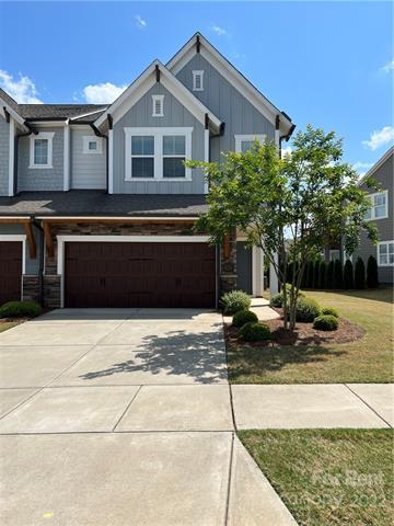 Foto principal - 9735 Briarwick Ln