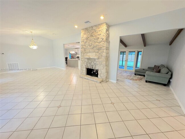 Building Photo - 9421 SW 147th St