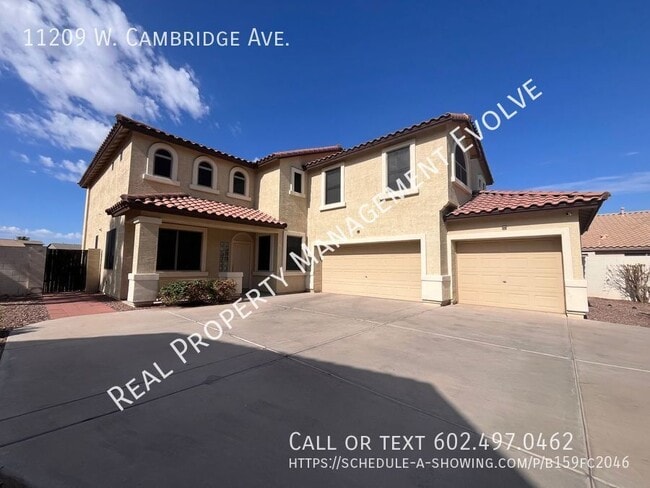 Building Photo - FABULOUS Lake-front Home!!