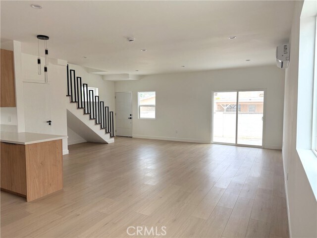 Foto del edificio - 22913 Sherman Way