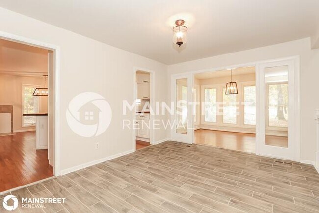 Foto del edificio - 413 SOUTHWINDS DR, HERMITAGE, TN 37076