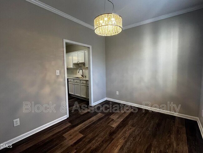 Foto del edificio - 844 Horton Rd