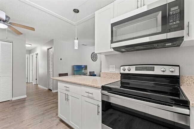 Foto del edificio - 923 E 12th Ave