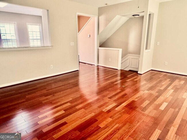Building Photo - 3389 Lathenview Ct