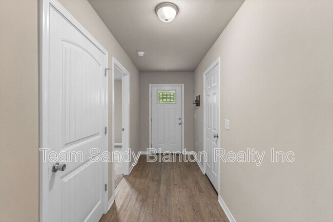 Building Photo - 3210 Electra Dr