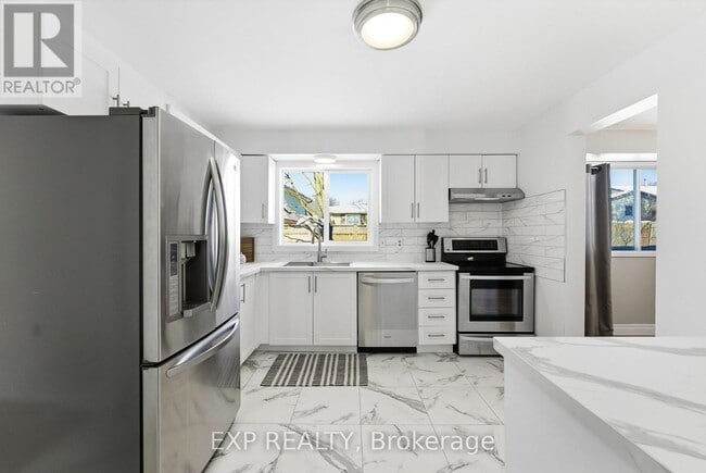 Building Photo - 27 Morris Dr