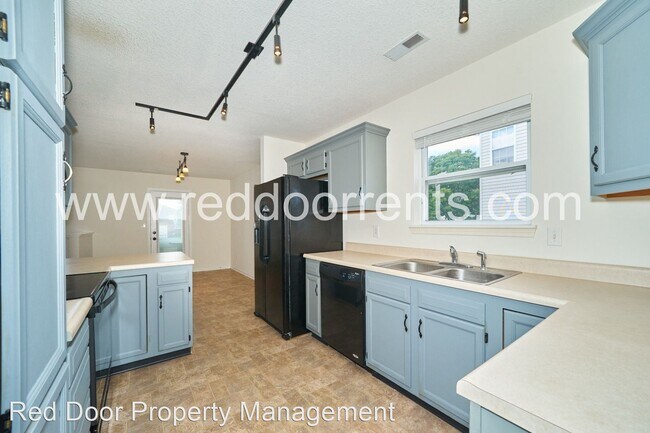 Building Photo - 3 br, 2 bath House - 127 Broadmoor Bend