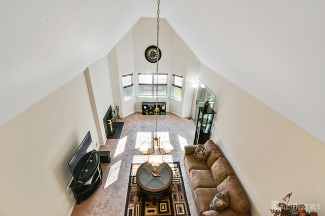 Building Photo - 28 Kensington Dr