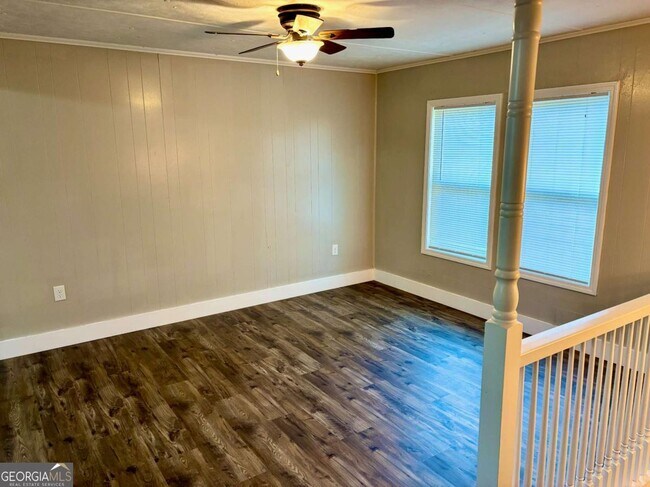 Building Photo - 115 Altarstone Dr