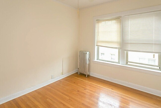 Foto del edificio - 1954 W Winona St