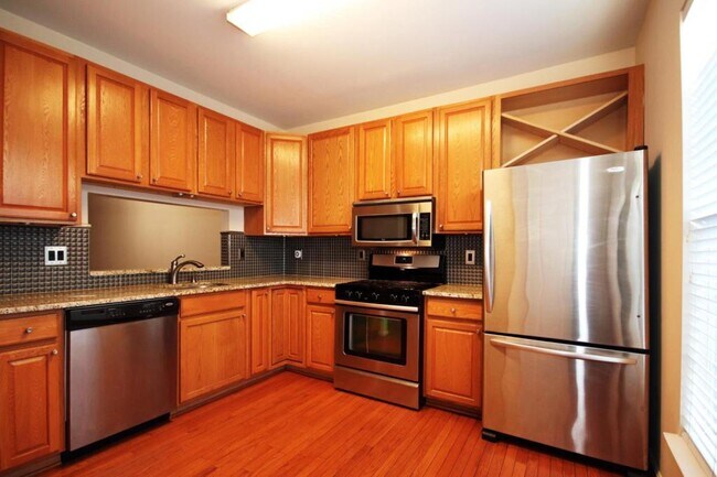Building Photo - 3507 Ivy Bank Ln