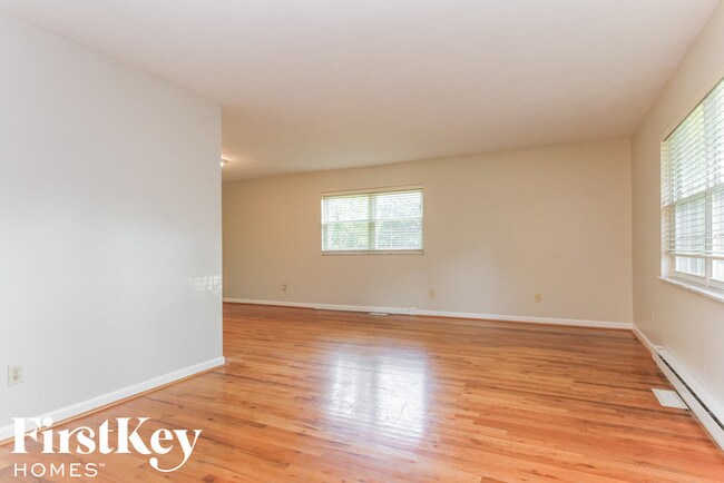 Building Photo - 1919 Caribbean Dr