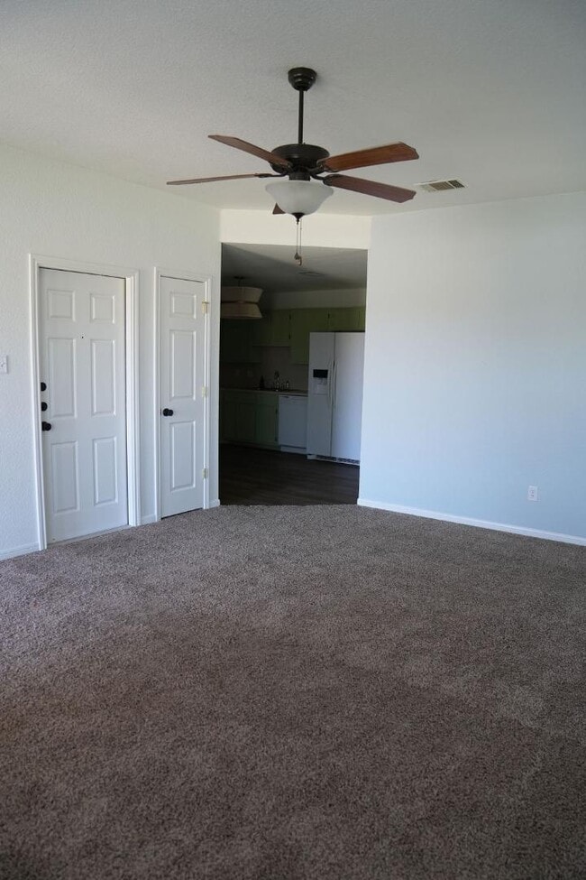 Building Photo - 3313 Florence Rd