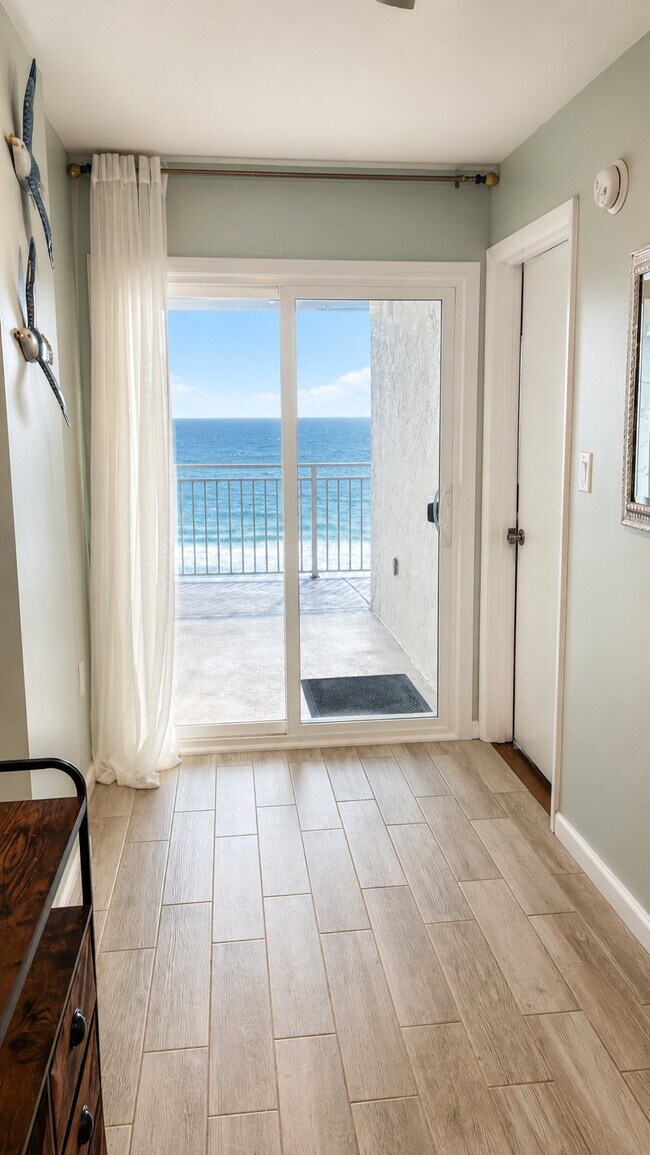 Building Photo - 1709 S Ocean Blvd