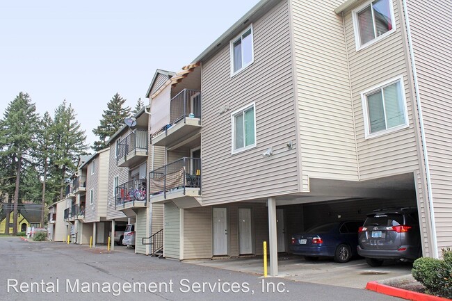 Foto del edificio - 11710-11712 SE Powell Blvd