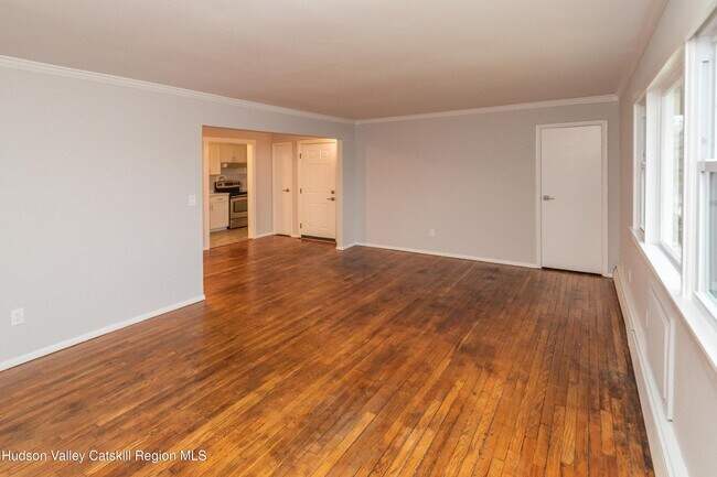 Foto del edificio - 136 N Chestnut St