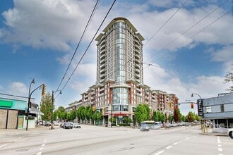 Building Photo - 4028 Knight St