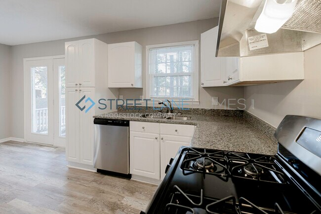 Foto del edificio - Charming 3 bedroom home in Fayetteville!