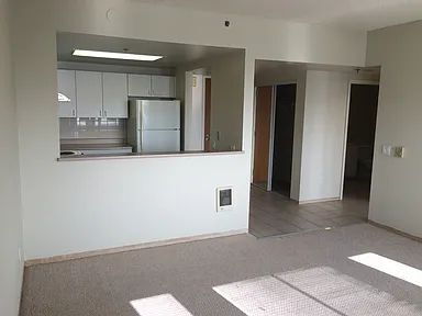 Building Photo - "Charming 1-Bed Oasis with Modern Comforts in the Heart of Oakland!"
