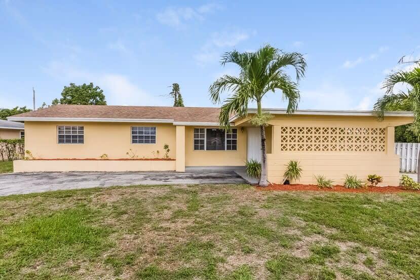 Foto principal - 319 S Congress Ave