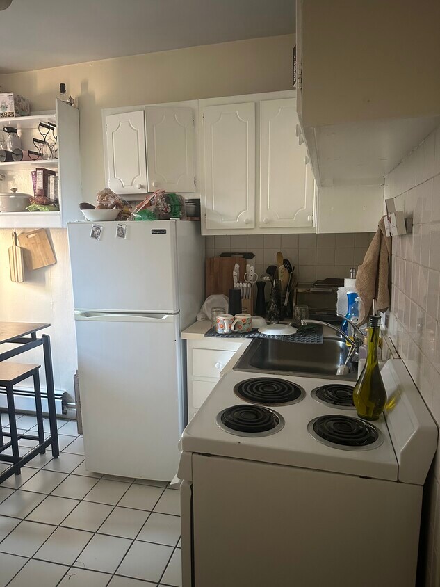 Primary Photo - 44 Garden St