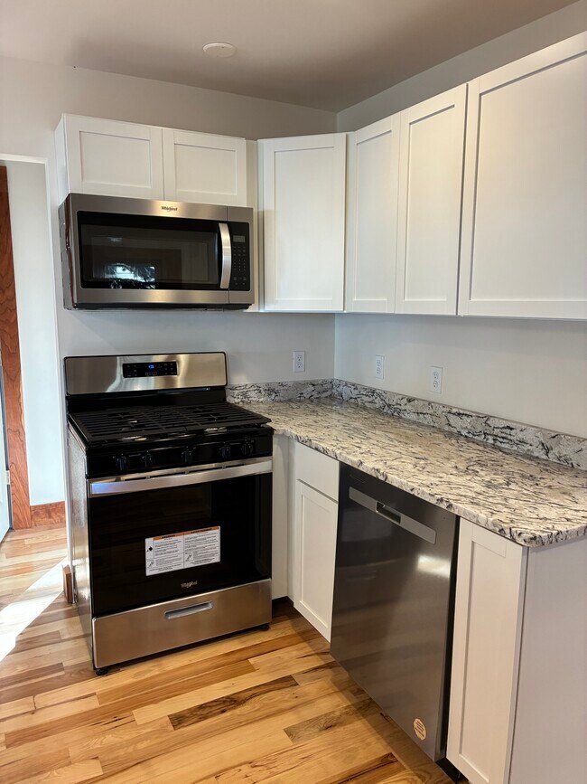 Foto del edificio - 875 W Oak St