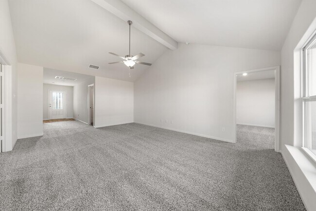Building Photo - 516 A D Crain St