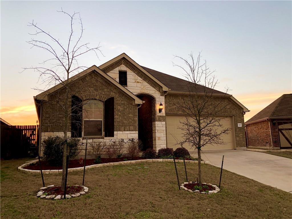 Foto principal - 509 Vista Gardens Dr