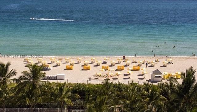 Foto del edificio - 19370 Collins Ave