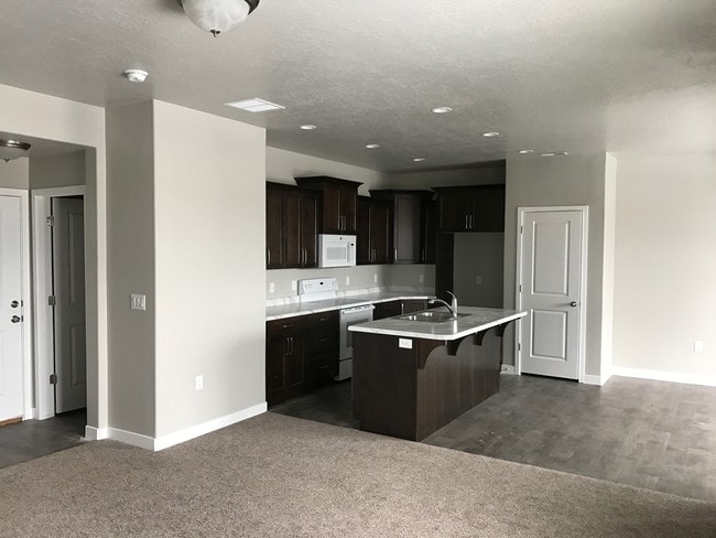 Building Photo - 11894 Rushmore Park Ln