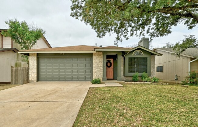 Building Photo - 4712 Velasco Plz