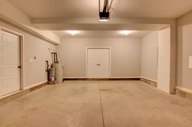 Foto del edificio - 1092 Barnhill Rd