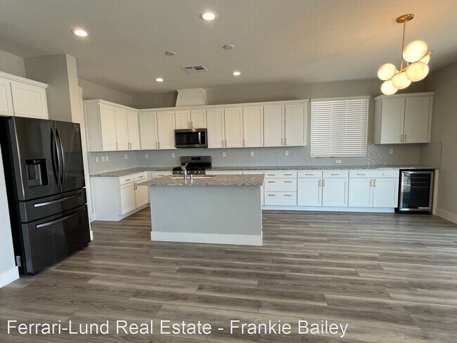 Foto del edificio - 3 br, 2.5 bath House - 2127 Roaring Fork