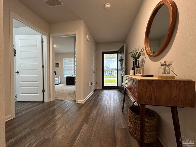 Foto del edificio - 4014 Whitetail Ln