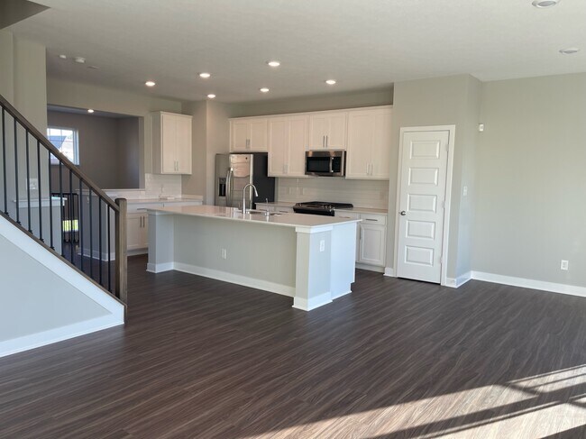 Foto del edificio - 944 Parkway Dr