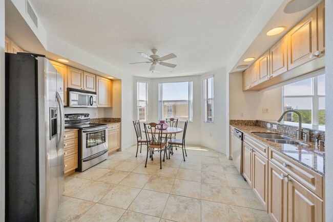 Foto del edificio - 960 Starkey Rd