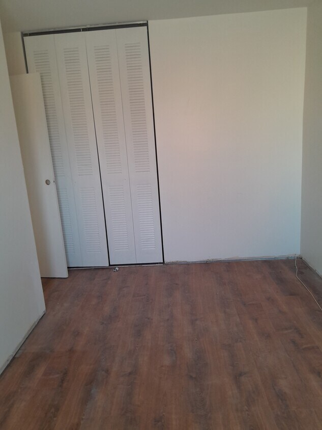 Foto del edificio - 801 Mother Gaston Blvd