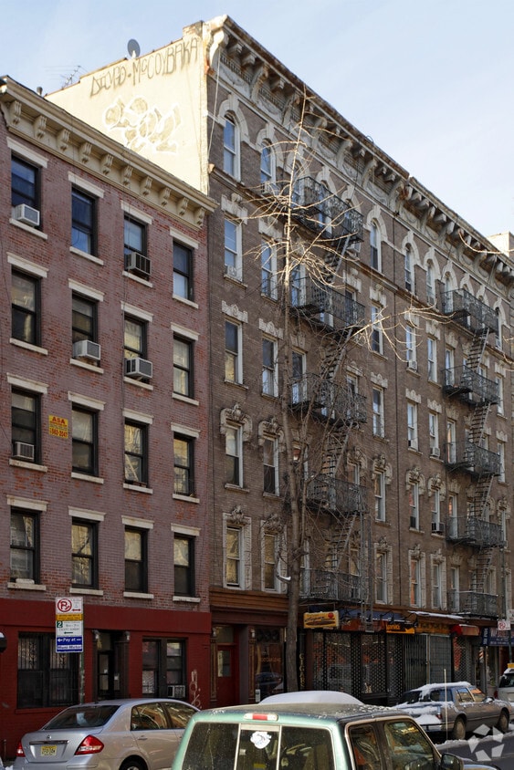 Building Photo - 80 E 7th St