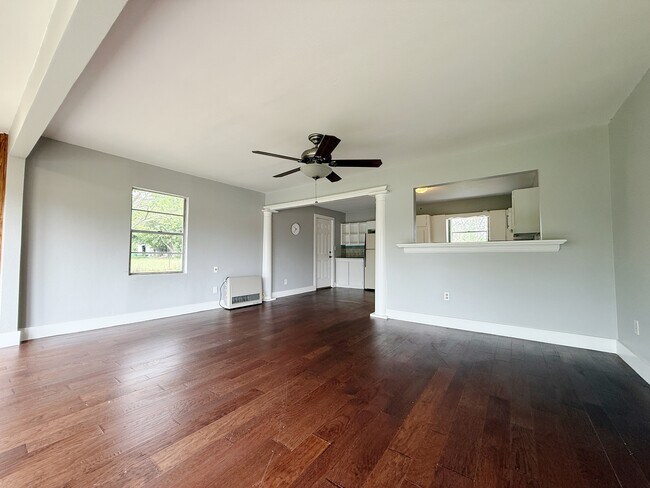 Foto del edificio - 6079 FM 1753