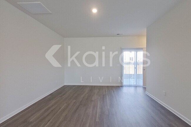 Foto del edificio - 2083 Banyan Cir