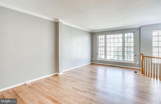 Foto del edificio - 25242 Dunvegan Square